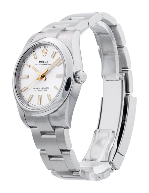 Rolex Oyster Perpetual 124200 Image 2
